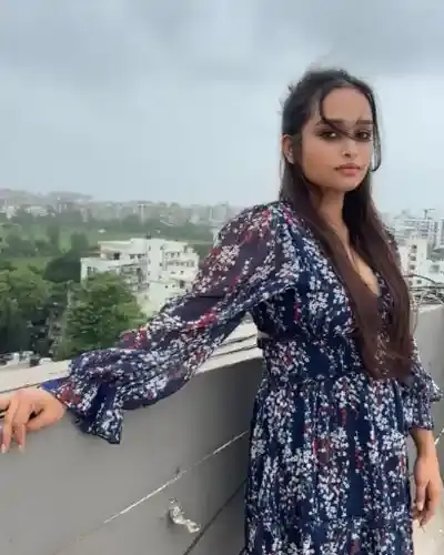 Uluberia Escort
